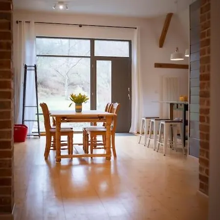 Daire Scheunenloft Mit Garten